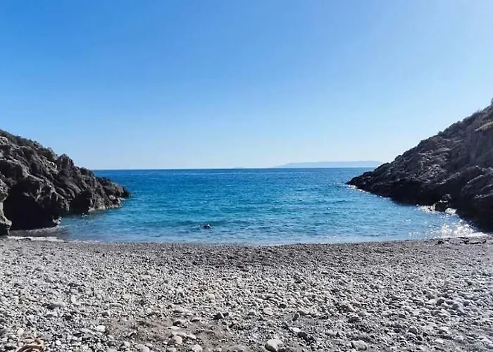 Authenticity Of Living In Mani For Nature Lovers Vakantiehuis Orovas