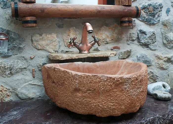 Authenticity Of Living In Mani For Nature Lovers Vakantiehuis Orovas