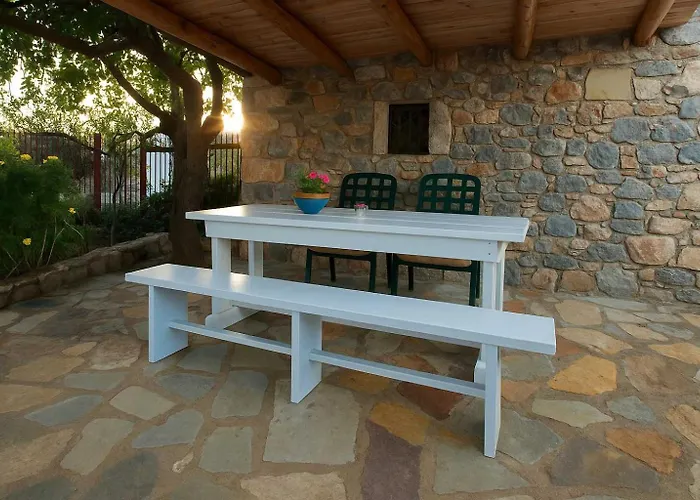 Vakantiehuis Authenticity Of Living In Mani For Nature Lovers Orovas