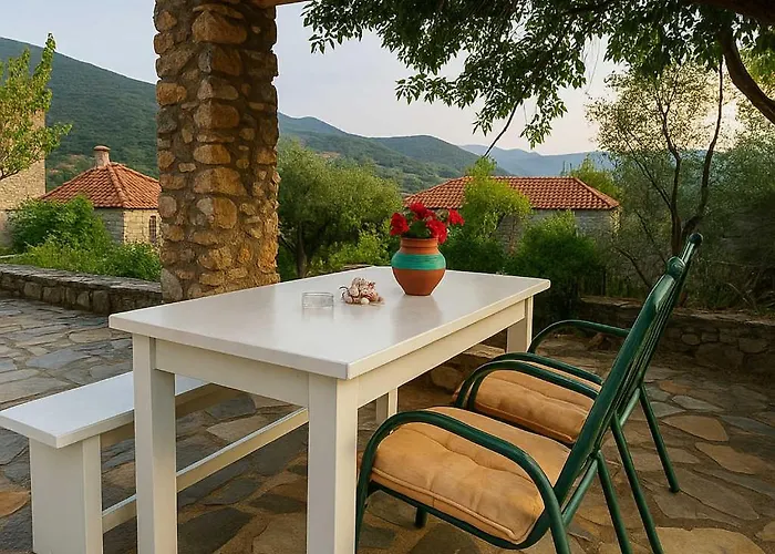 Authenticity Of Living In Mani For Nature Lovers Vakantiehuis Orovas